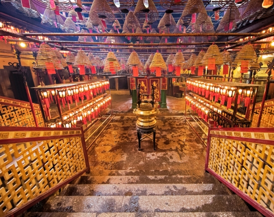 英国情緒と最新トレンドを楽しむ！香港セントラル散策ツアー＜日本語ガイド同行／名店「蘭芳園」フレンチトースト付き＞